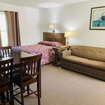 Scotty'S Motel Munising Exterior foto